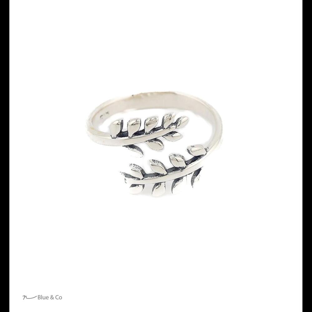 Twin Branches Adjustable Ring